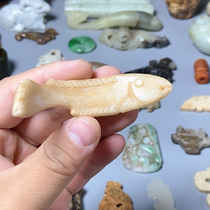 和田玉未镶嵌颈饰35