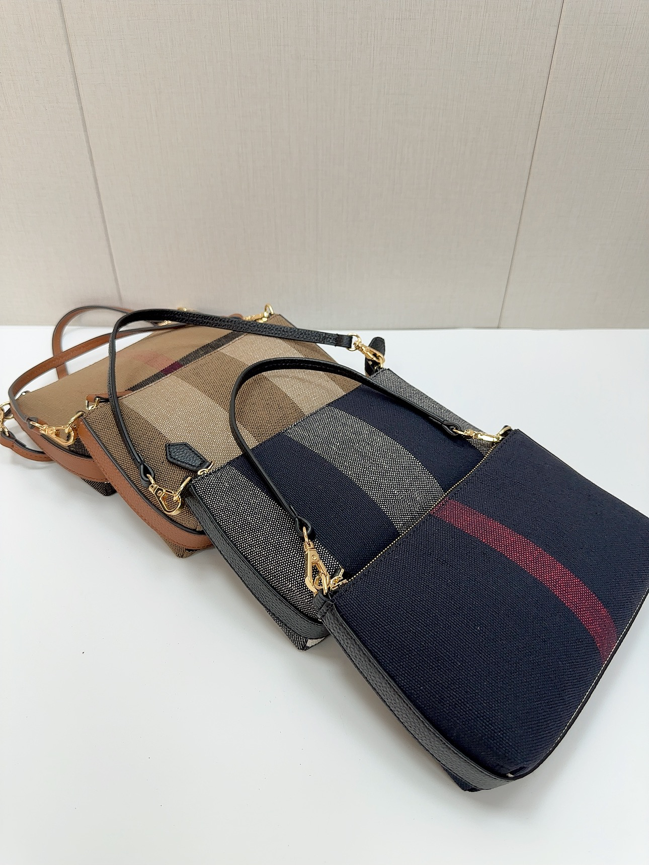 新款黄麻格子腋下包高级感真皮手提法棍包手提斜挎手机包