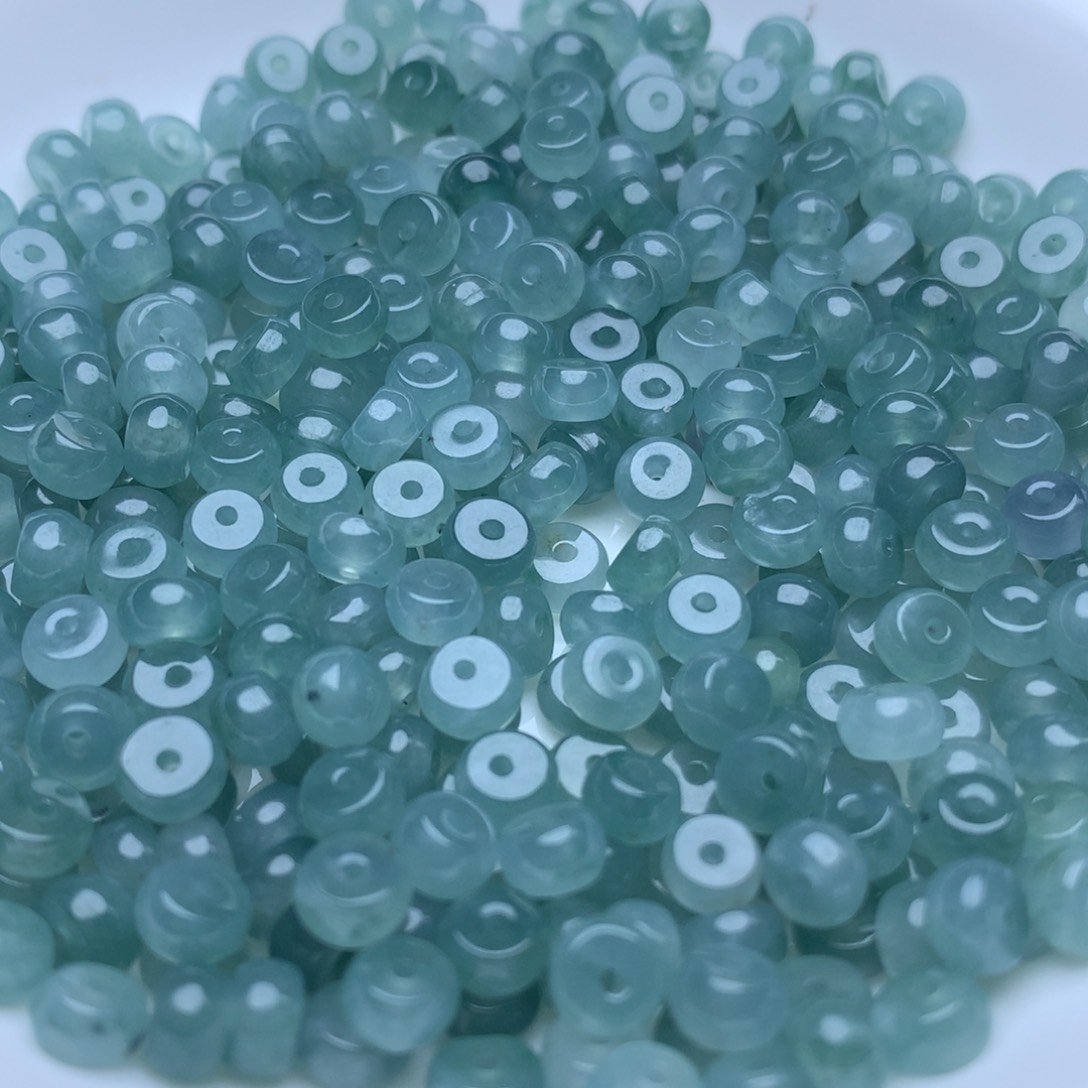 【闪购商品】翡翠手链未镶嵌卡3乘6冰蓝水算盘60个