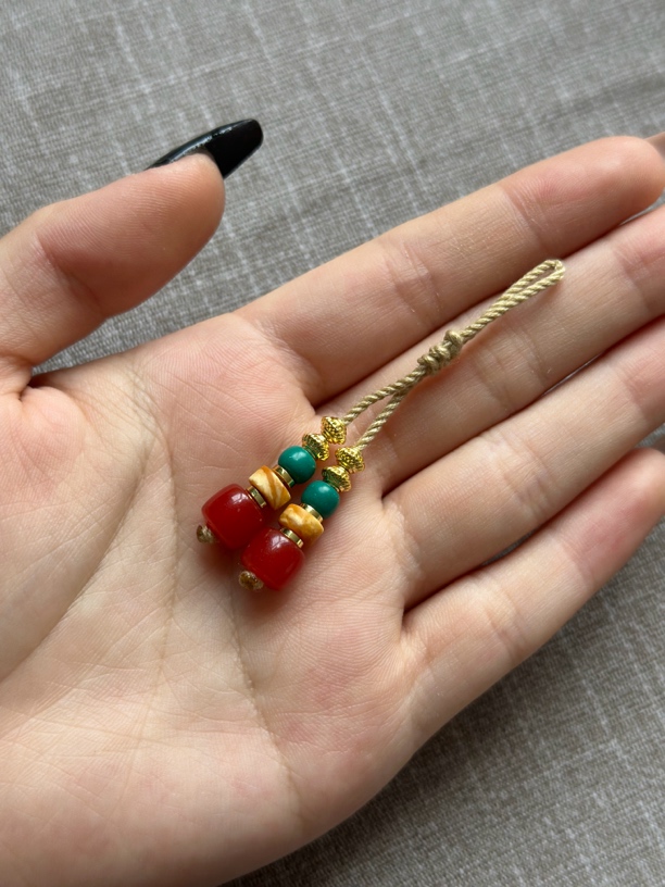 6mm天然蜜蜡直切弟子珠（多样性发货）