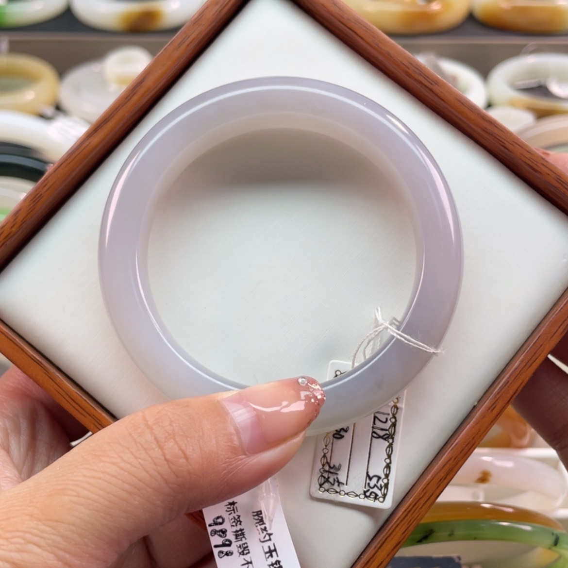 【闪购商品】和田玉手镯未镶嵌54