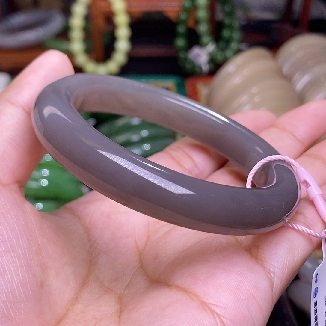 和田玉烟紫老矿料手镯56.8 圈未镶嵌