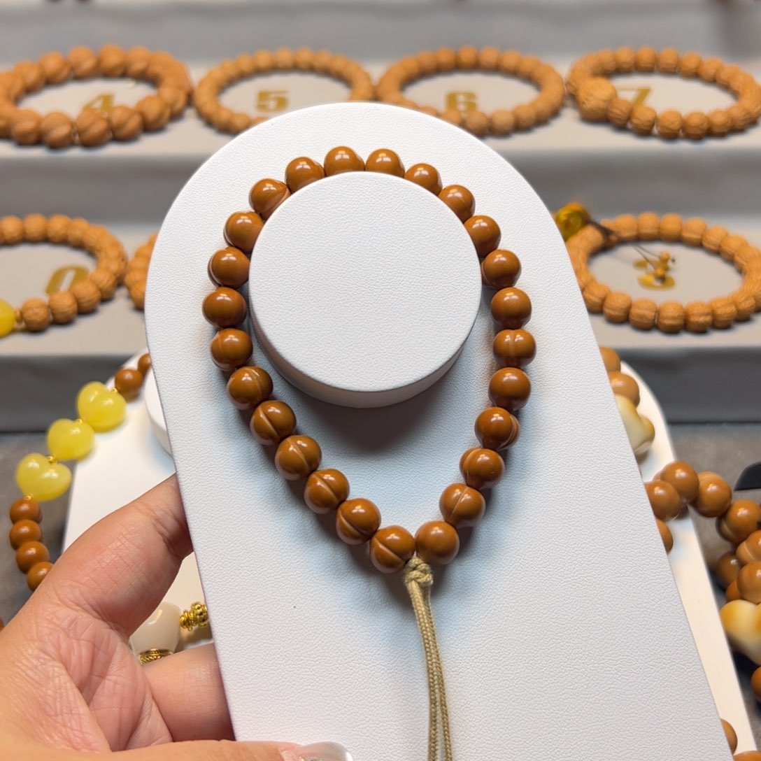 李***理手串猴头核桃10.2屁桃