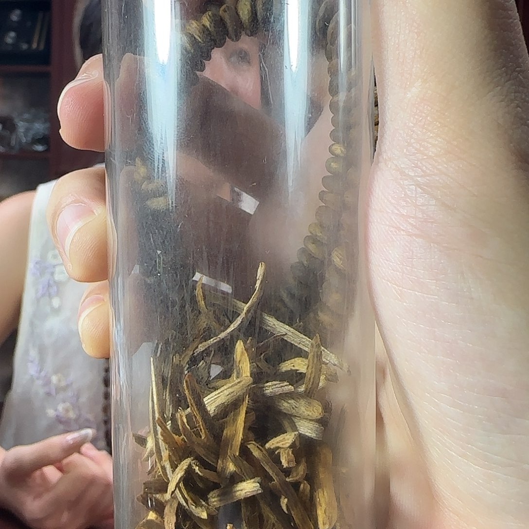 沉香沉香碎屑张勺子沉香沉香多样性发一