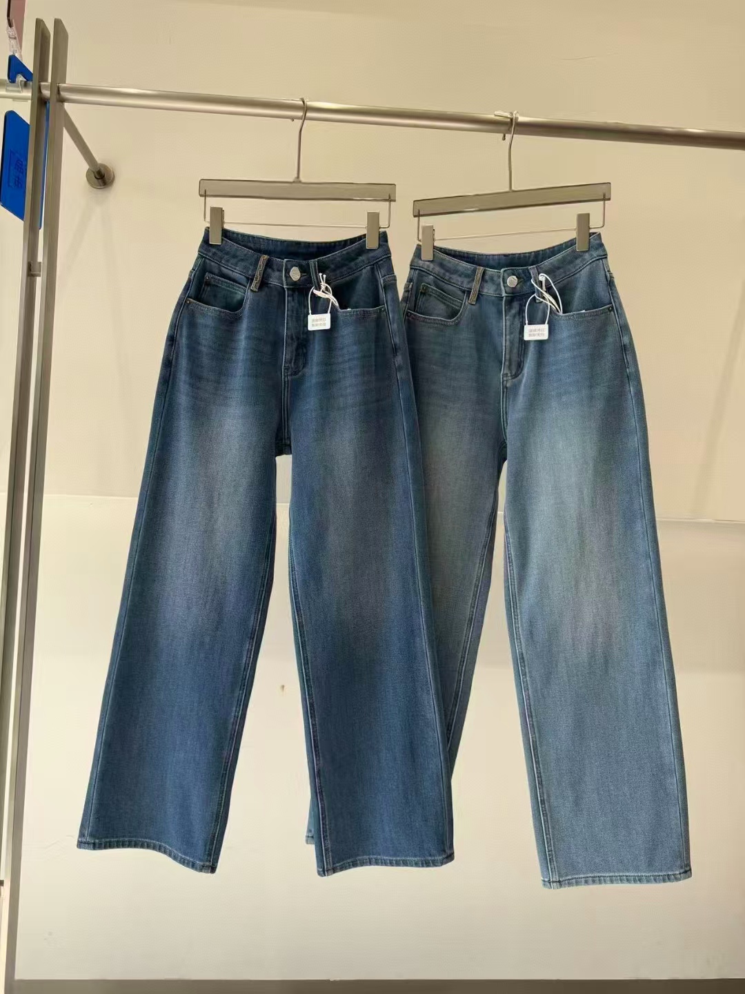 新款冬加绒加厚四面弹美式窄版直筒牛仔裤女