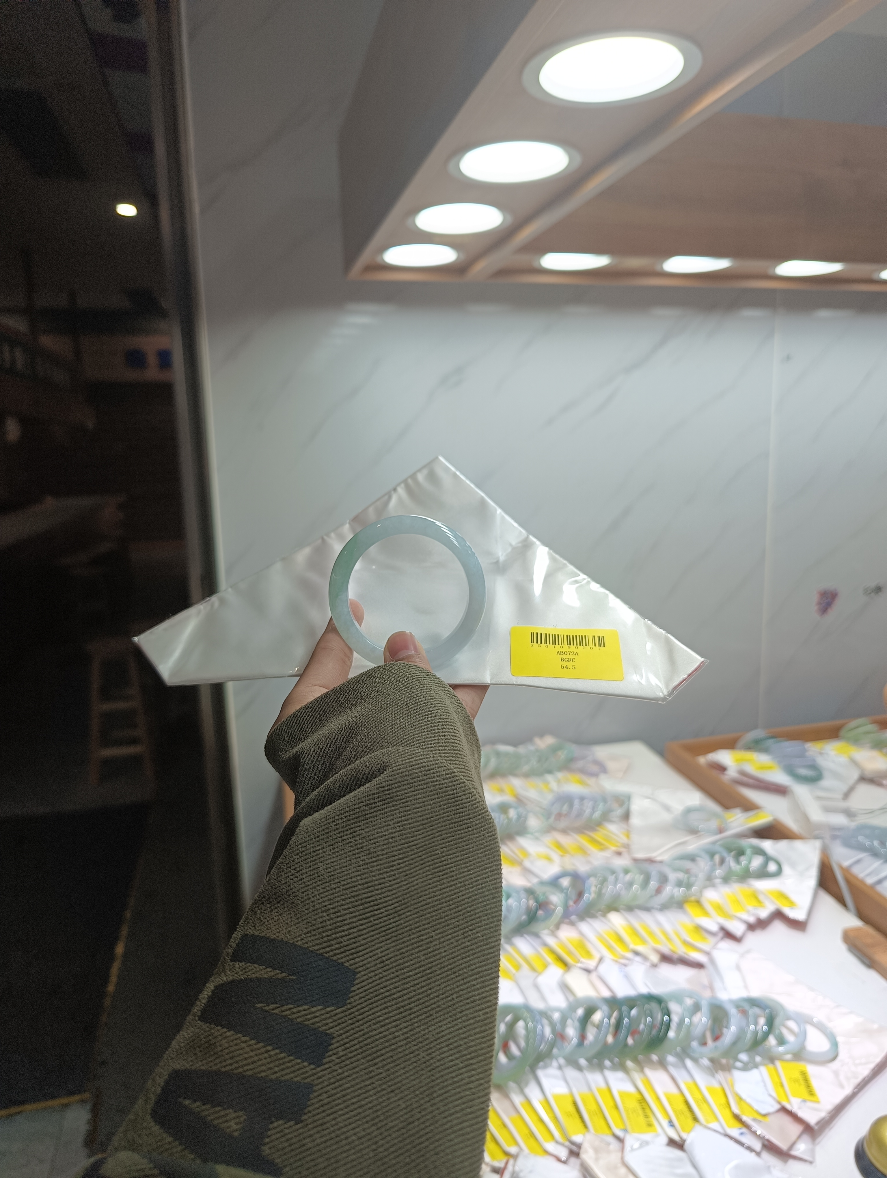 纯天然缅甸翡翠A货买断