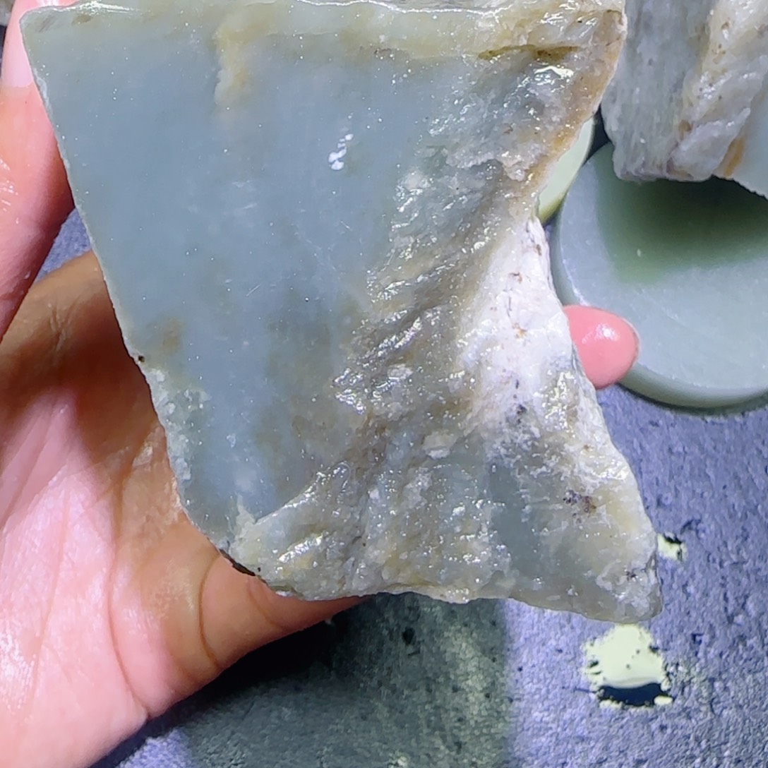 和田玉未镶嵌珠宝半成品