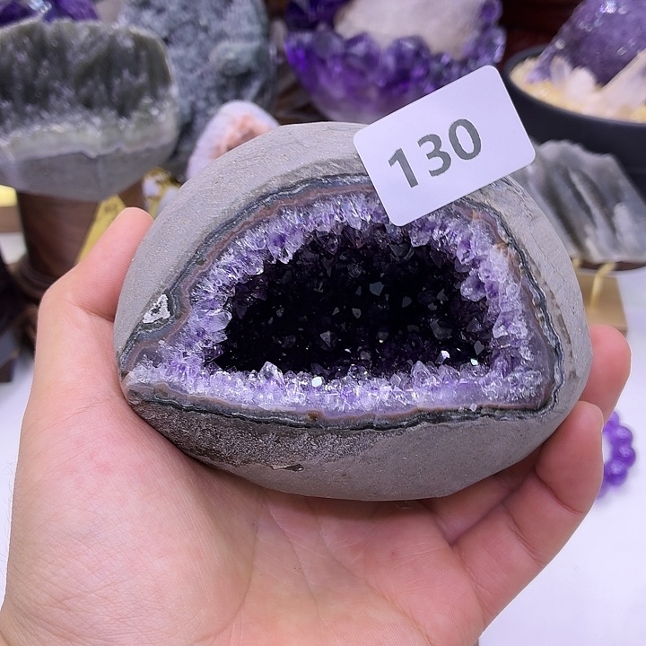 未镶嵌大型摆件（非配饰）紫晶