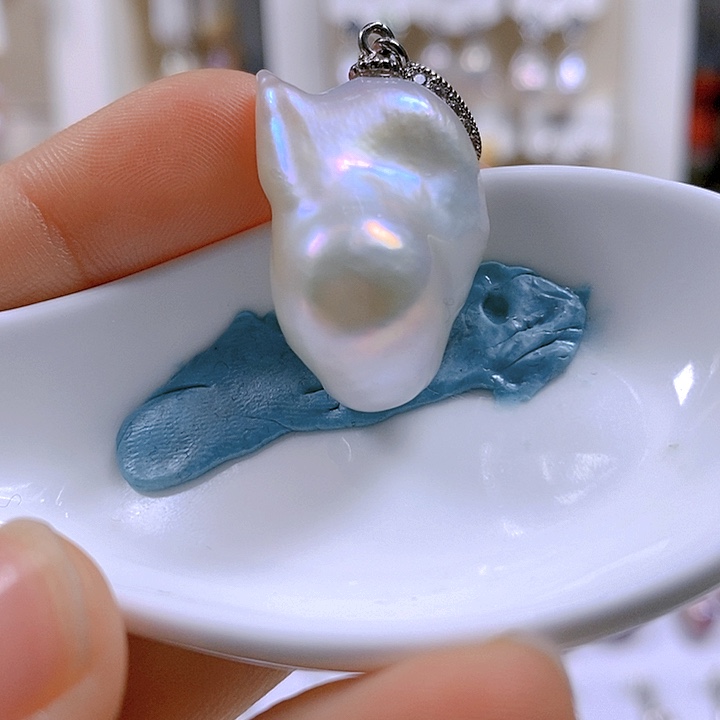 淡水珍珠颈饰合金