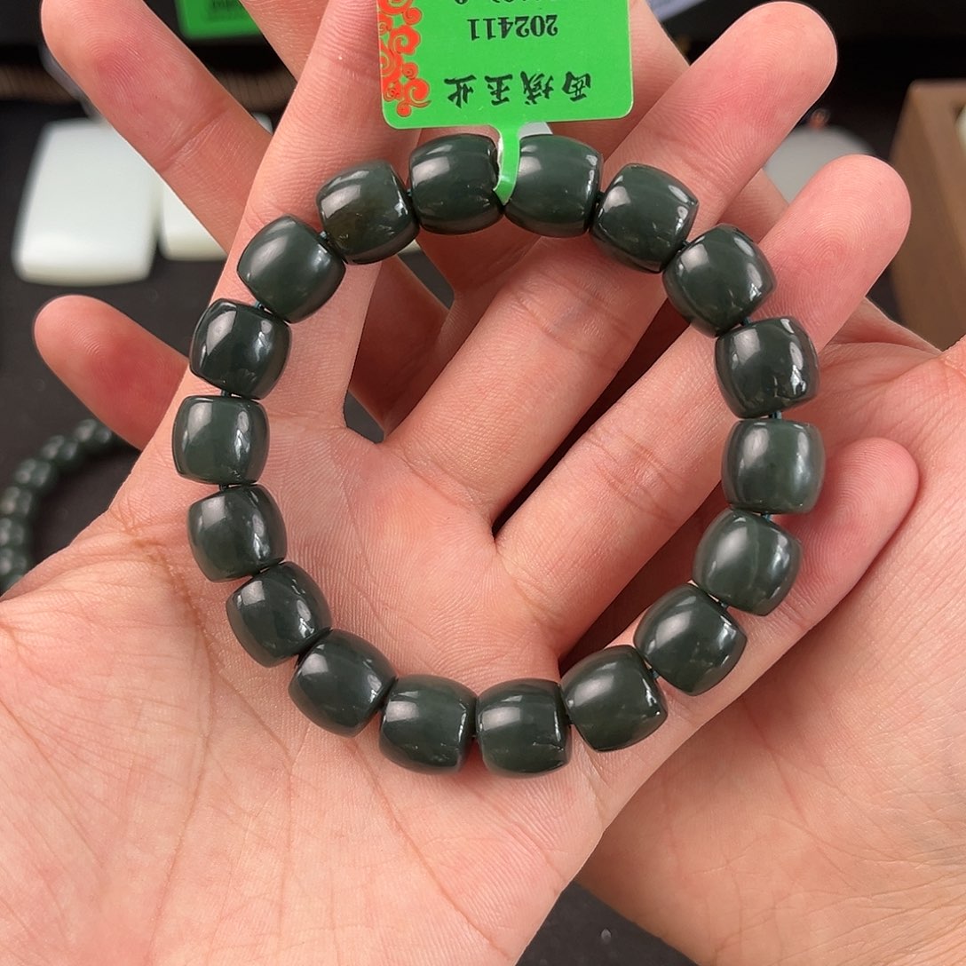 和田玉手串未镶嵌