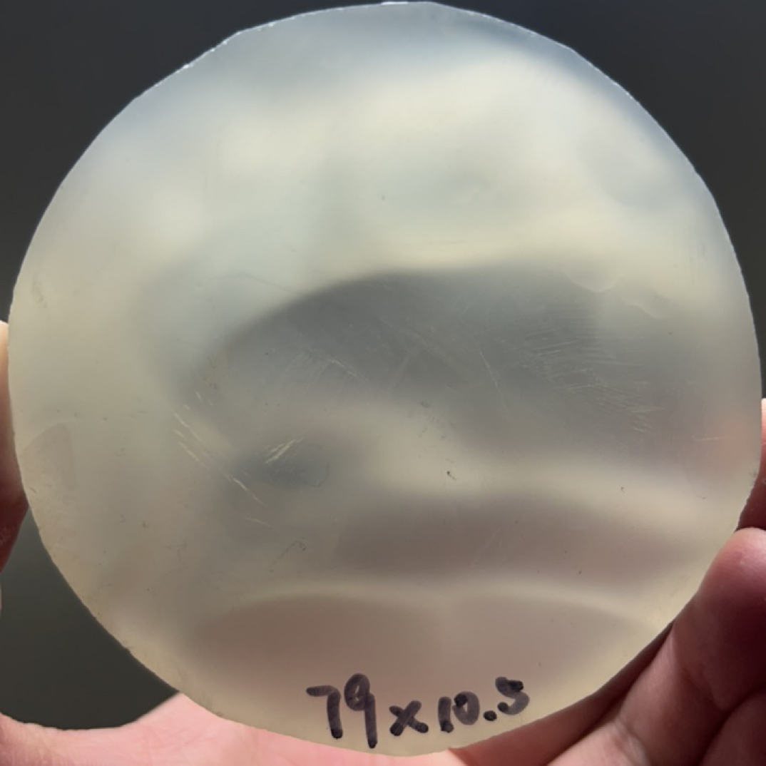 六月54口玛瑙手镯定制