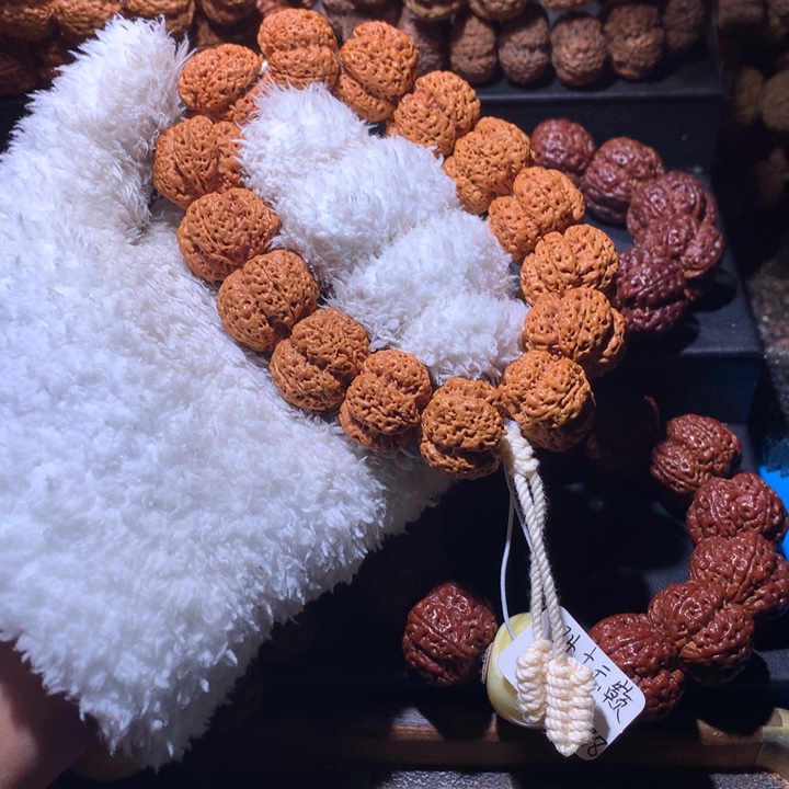 石***头金刚菩提吊坠24尺梁云巅梅花定制款