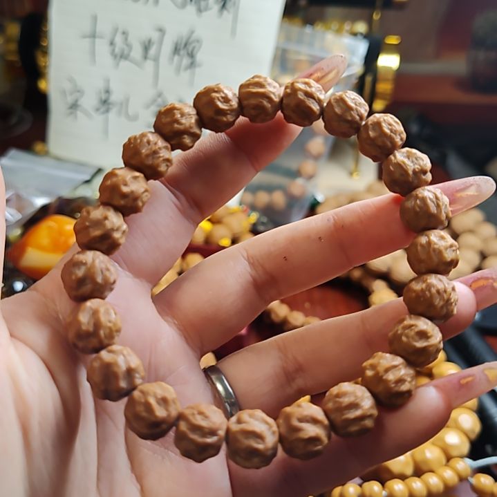 猴头核桃吊坠龙蛇之变