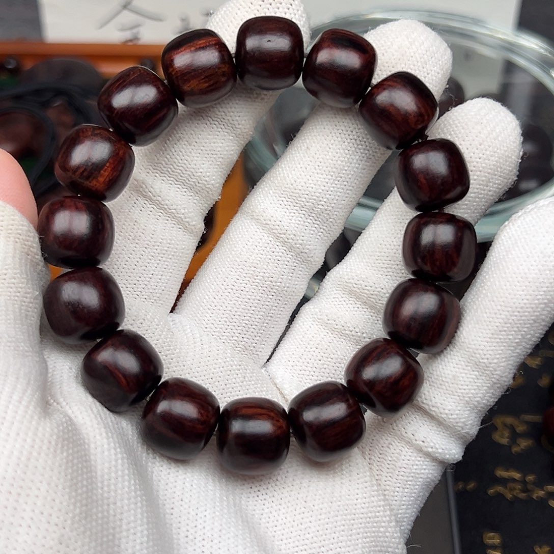 回***岸木1314海南红降黑油满油瑕疵