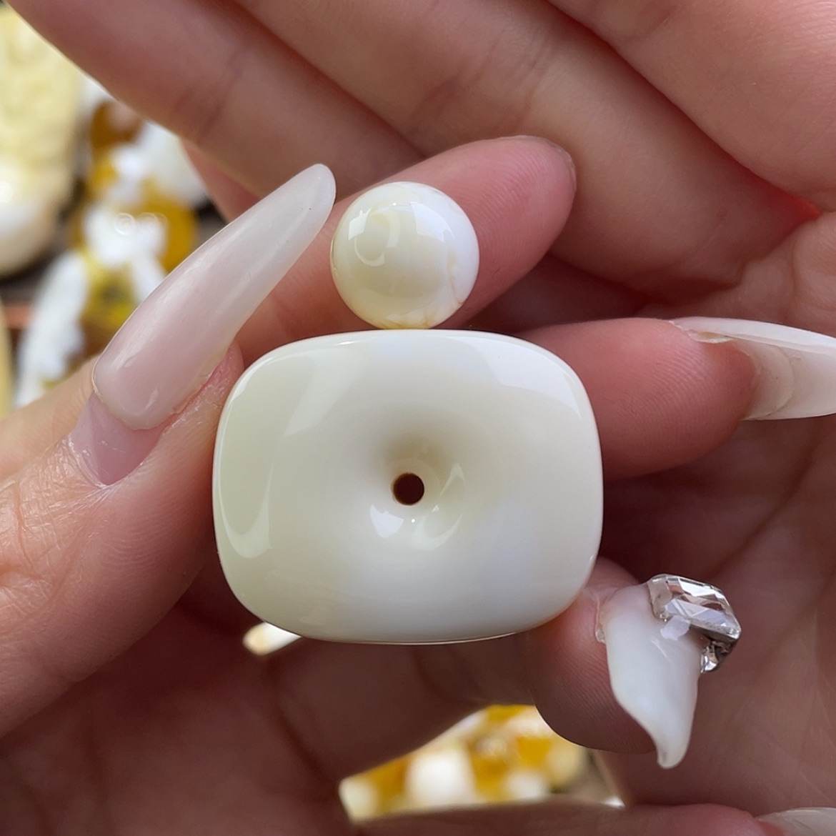 【闪购商品】琥珀裸石未镶嵌琥珀蜜蜡