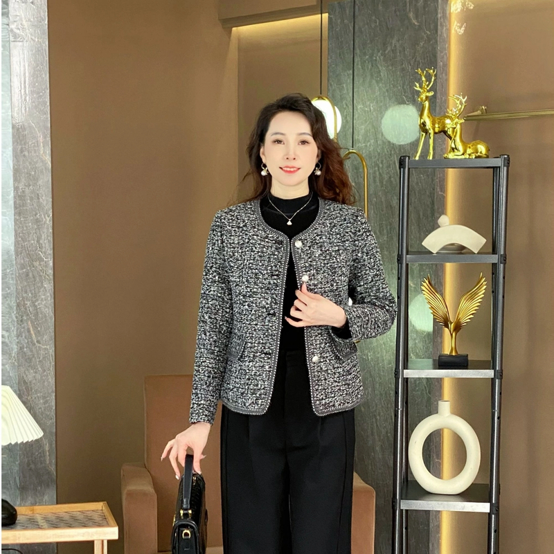 小香风外套春秋款时尚洋气短外套气质减龄百搭上衣千鸟格粗花呢
