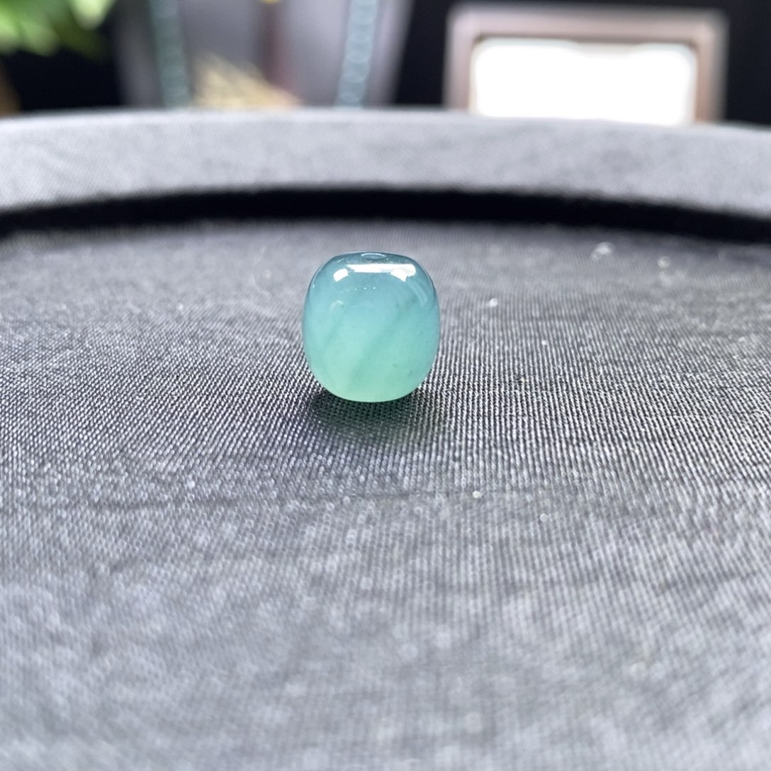 翡翠未镶嵌手链卡10左右老型珠