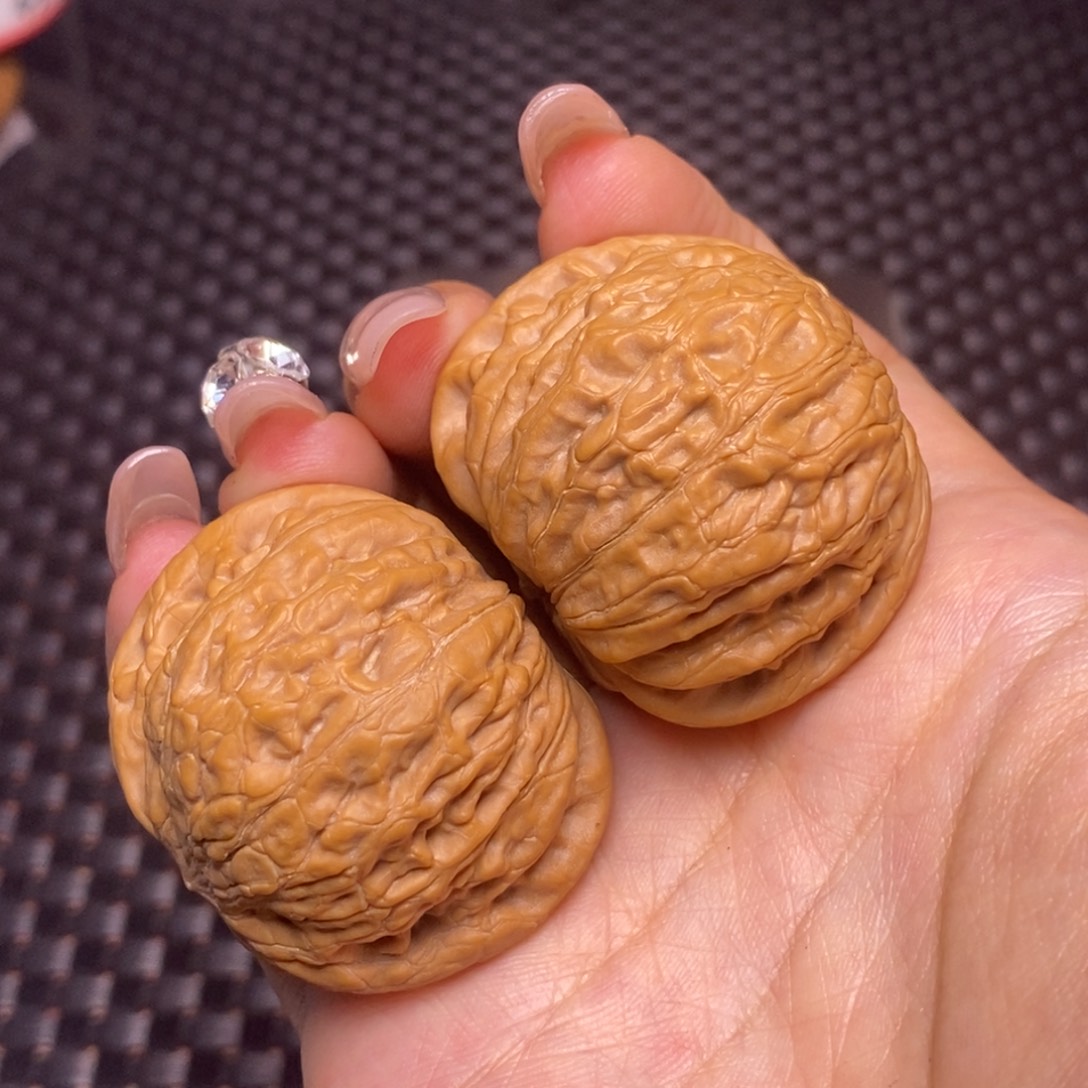 趙***布文玩核桃吊坠铁锤