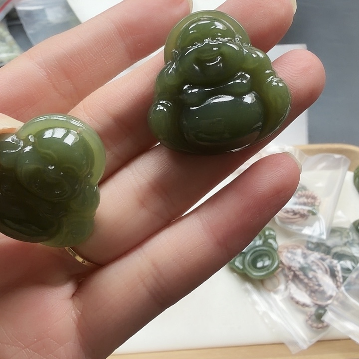 和田玉未镶嵌颈饰58