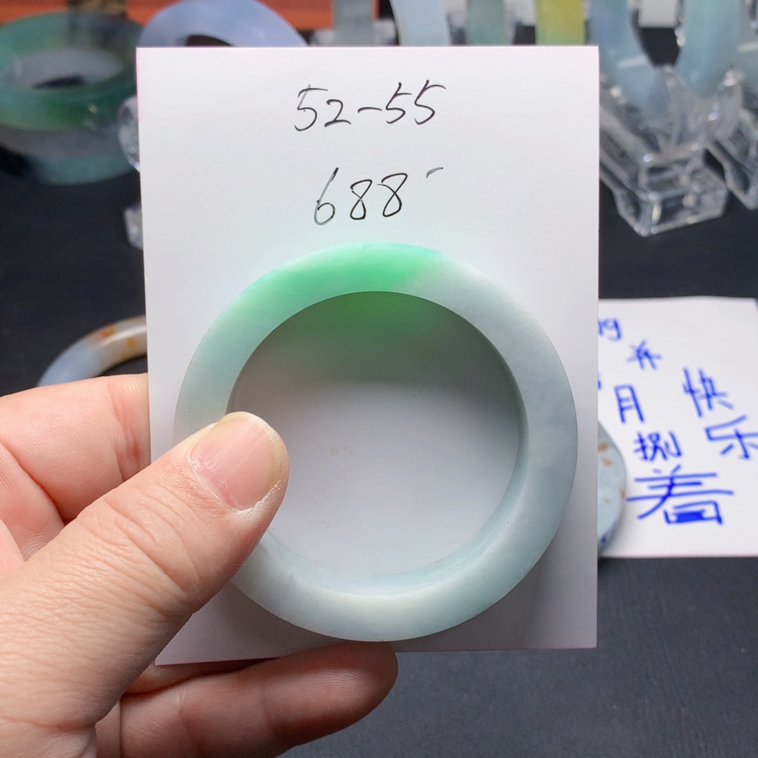 定制翡翠手镯未镶嵌