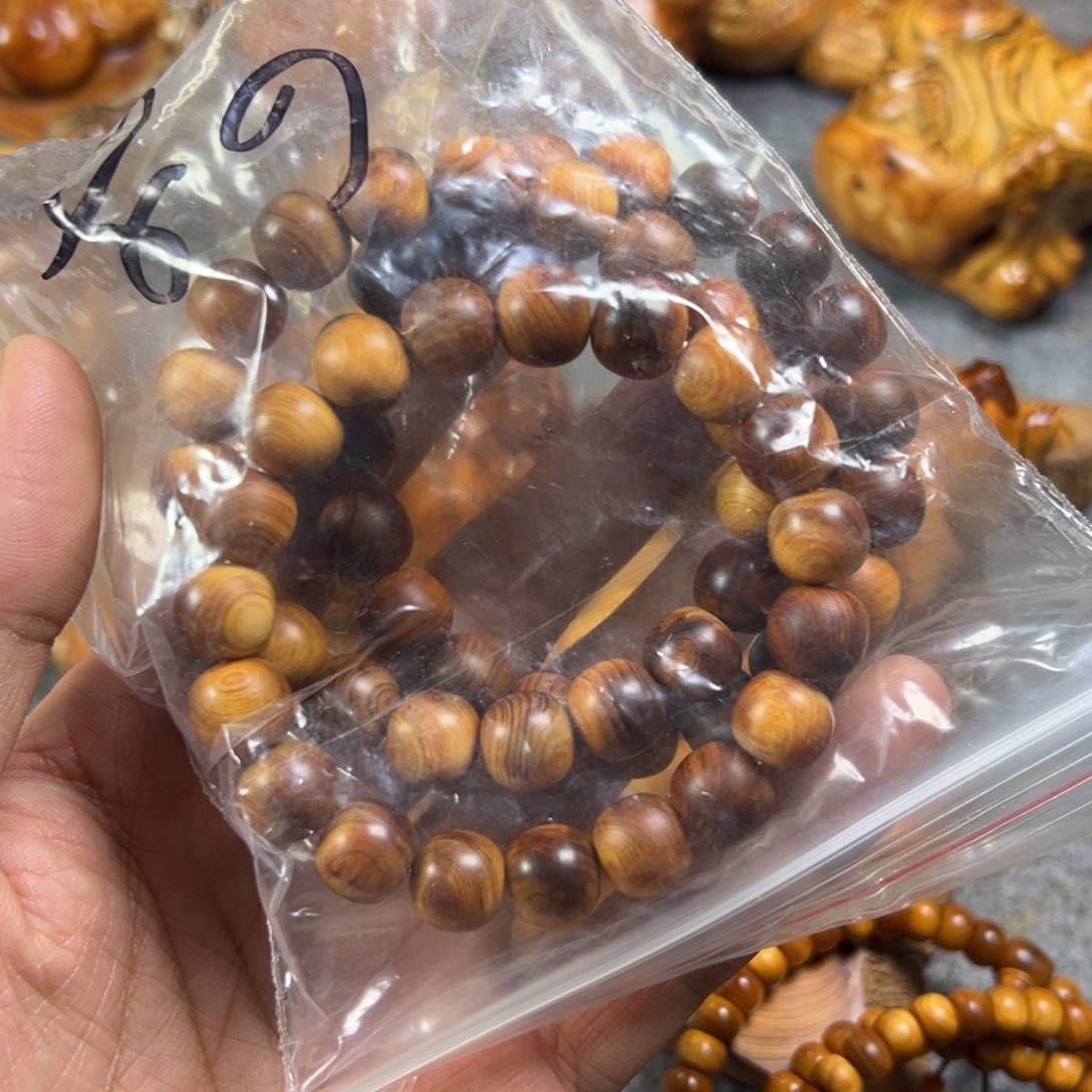 R***d柏木（崖柏）太行橙花雷击1.2老型