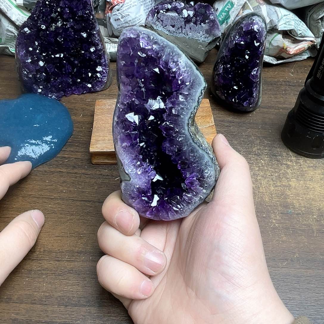 紫晶大型摆件（非配饰）未镶嵌