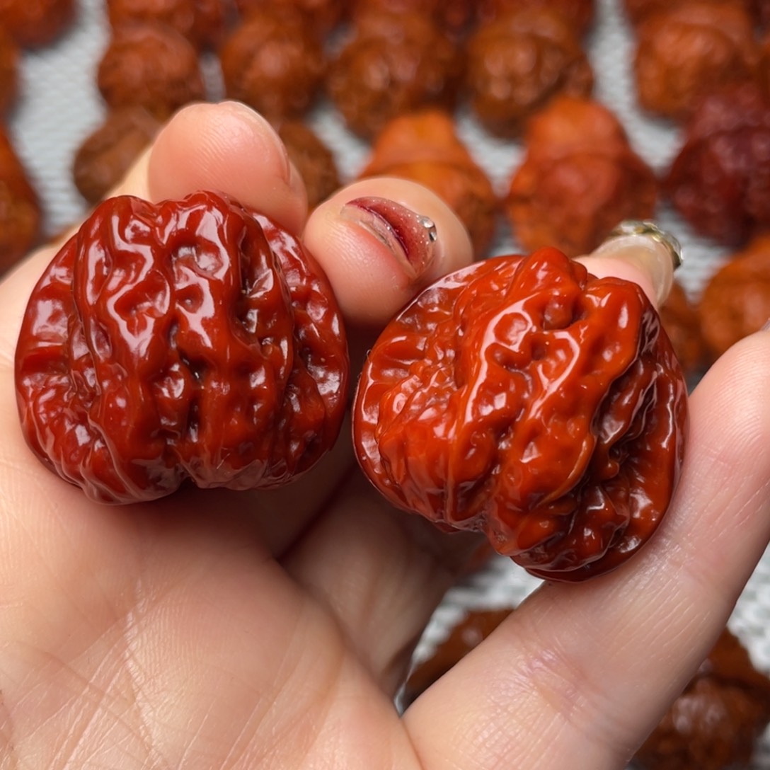 桃核吊坠风****7文玩核桃 手把件 蛤蟆头 色差不退