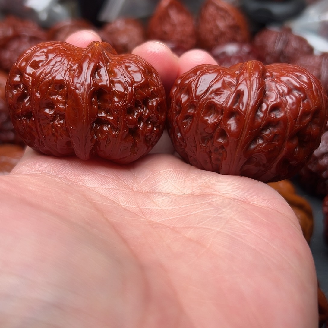 吊坠文玩核桃47尺瑕疵元宝