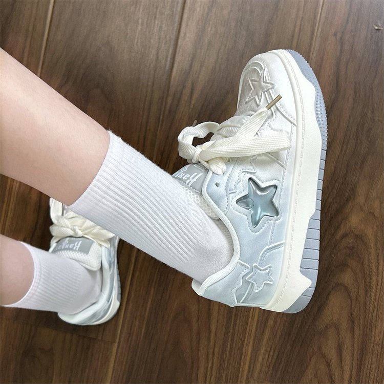 2024年秋季系带橡胶女子运动鞋低帮（帮高小于10cm)