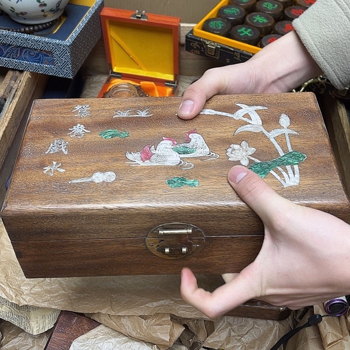 大叶紫檀（黑酸枝木类）