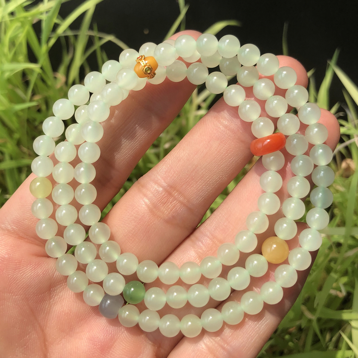 和田玉冰晴水5mm三圈手链项链冰底荧光料设计款时尚百搭可叠戴