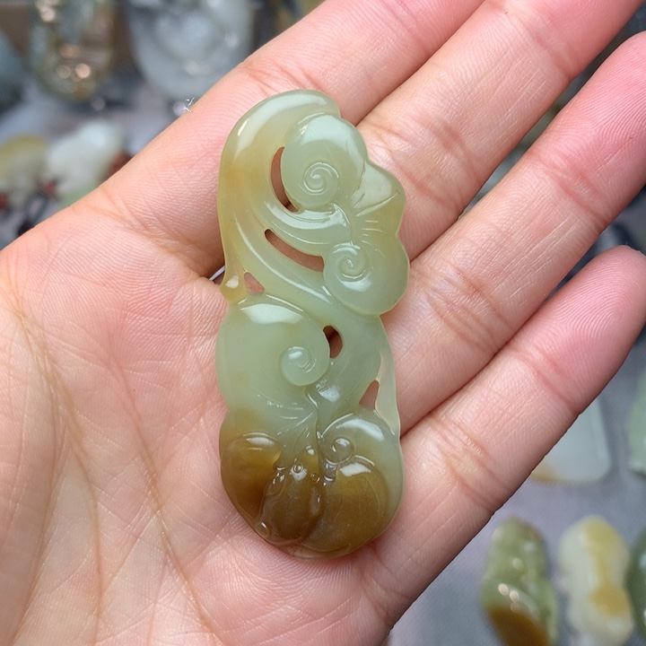 和田玉挂件未镶嵌