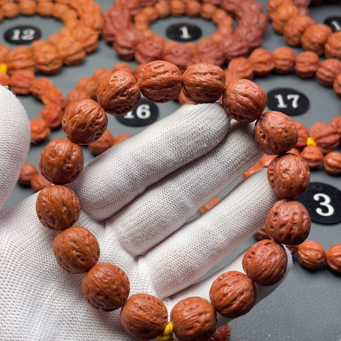 手串文玩核桃野生核桃鸡心形秋子手持