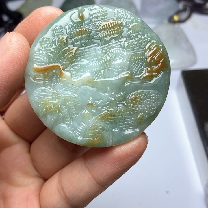 翡翠未镶嵌颈饰翡翠