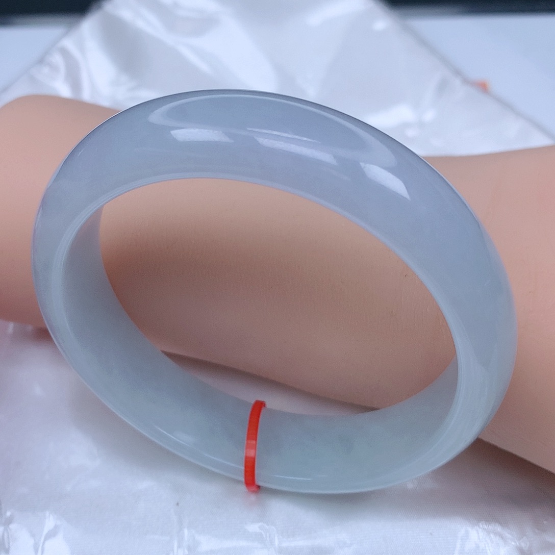 【闪购商品】未镶嵌手镯翡翠，58