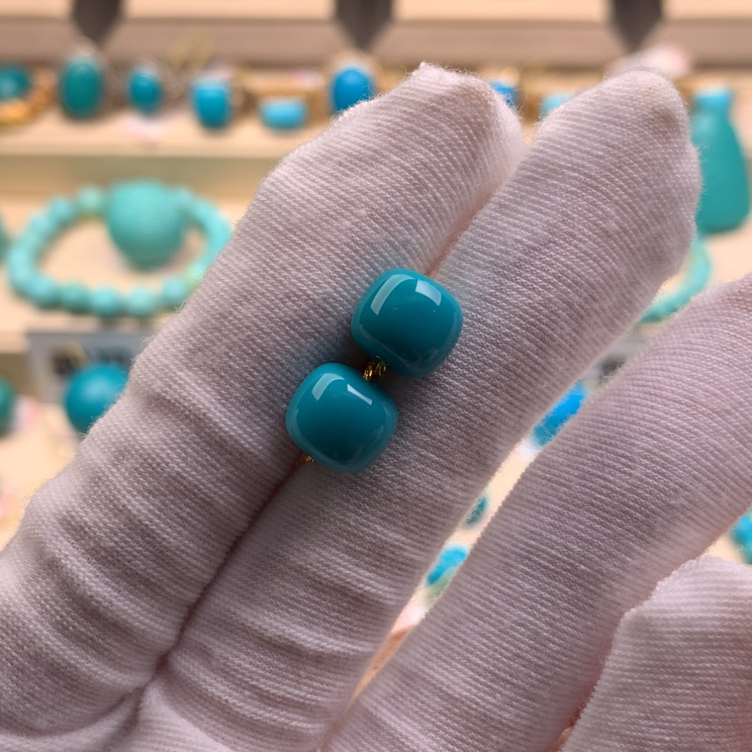 未镶嵌绿松石珠宝奇石