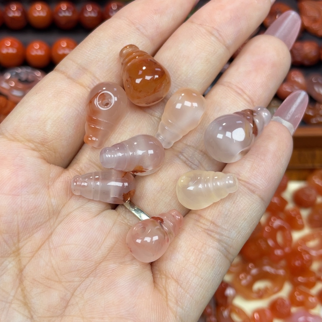 南红玛瑙未镶嵌颈饰三通