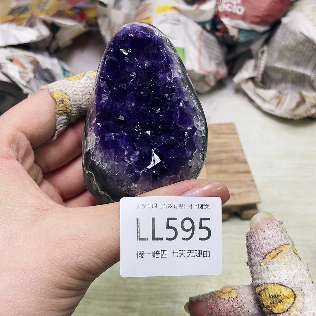 水晶摆件未镶嵌摆件