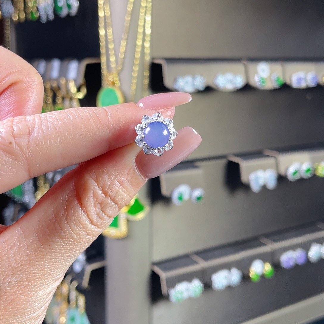 小****翡翠银S925镶嵌耳饰翡翠A货