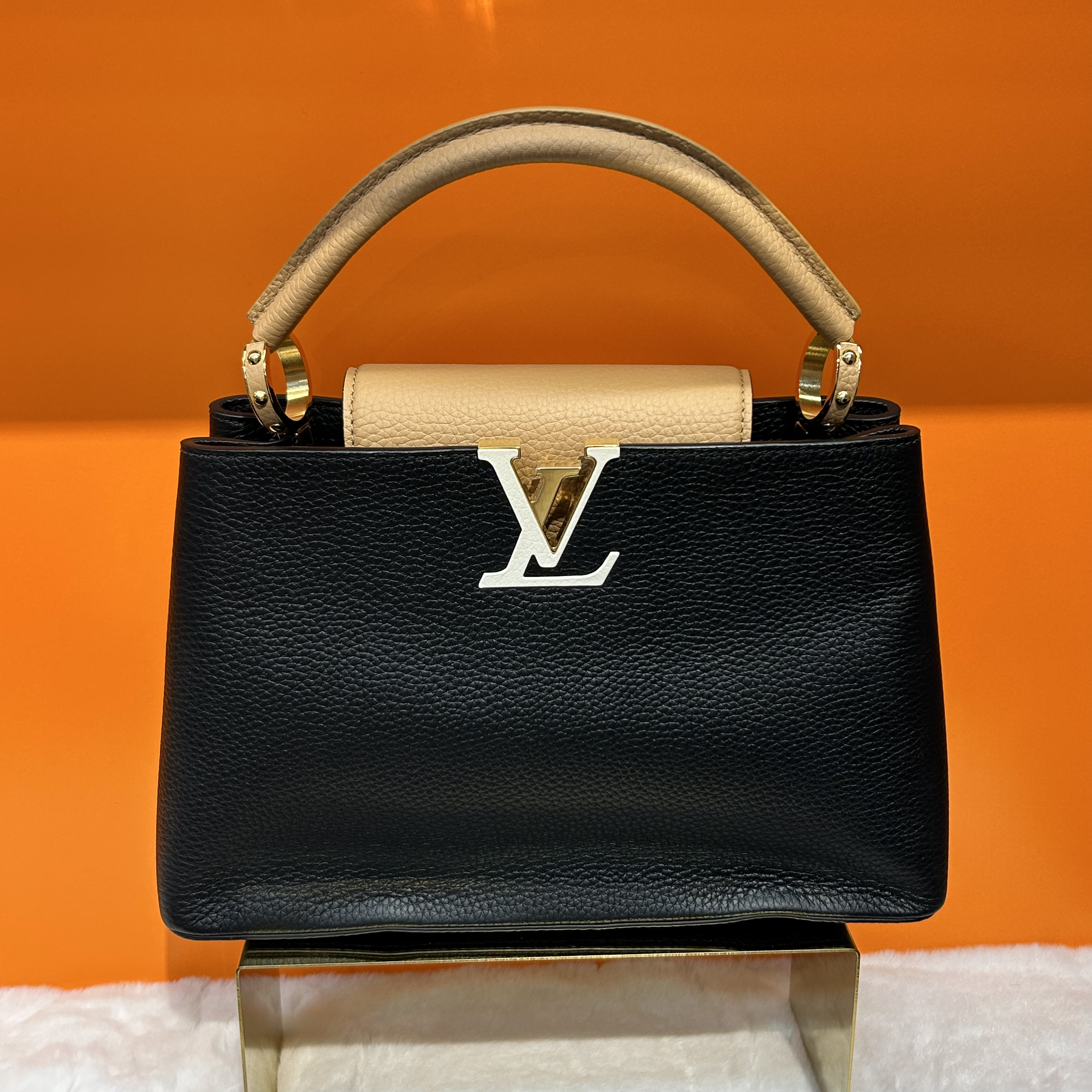 99新 LouisVuitton/路易威登 cap中号芯片款有票