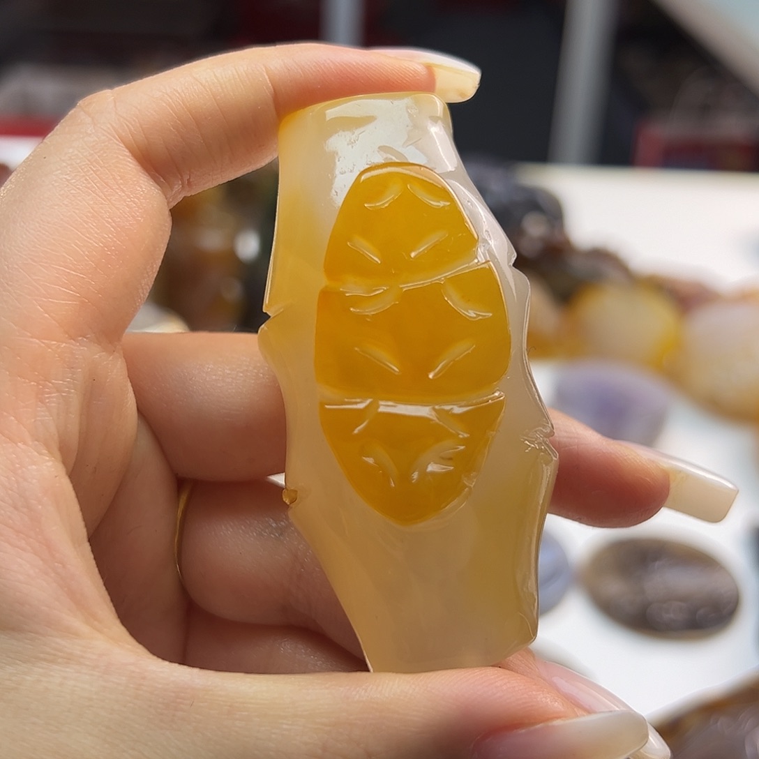 玛瑙/玉髓未镶嵌颈饰