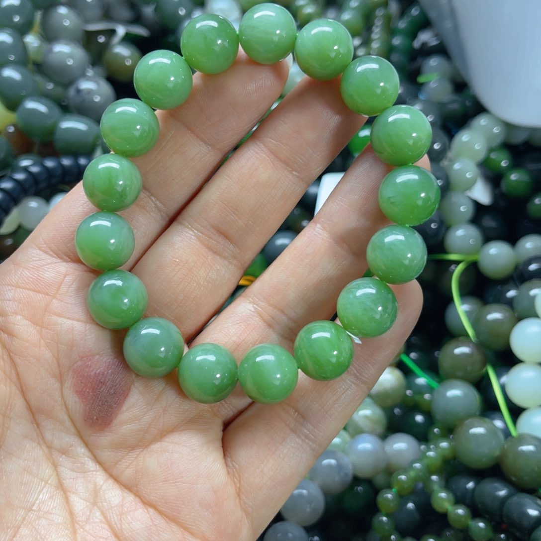 未镶嵌手链和田玉