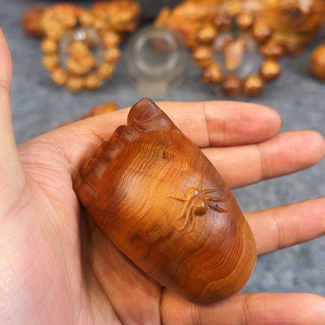 柏木（崖柏）精品把件