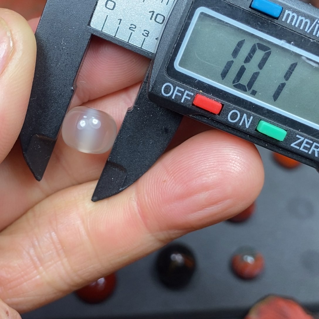 南红玛瑙珠子未镶嵌