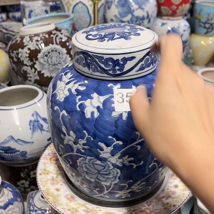 瓷片瑕。。。。。。。。。。。。。。。