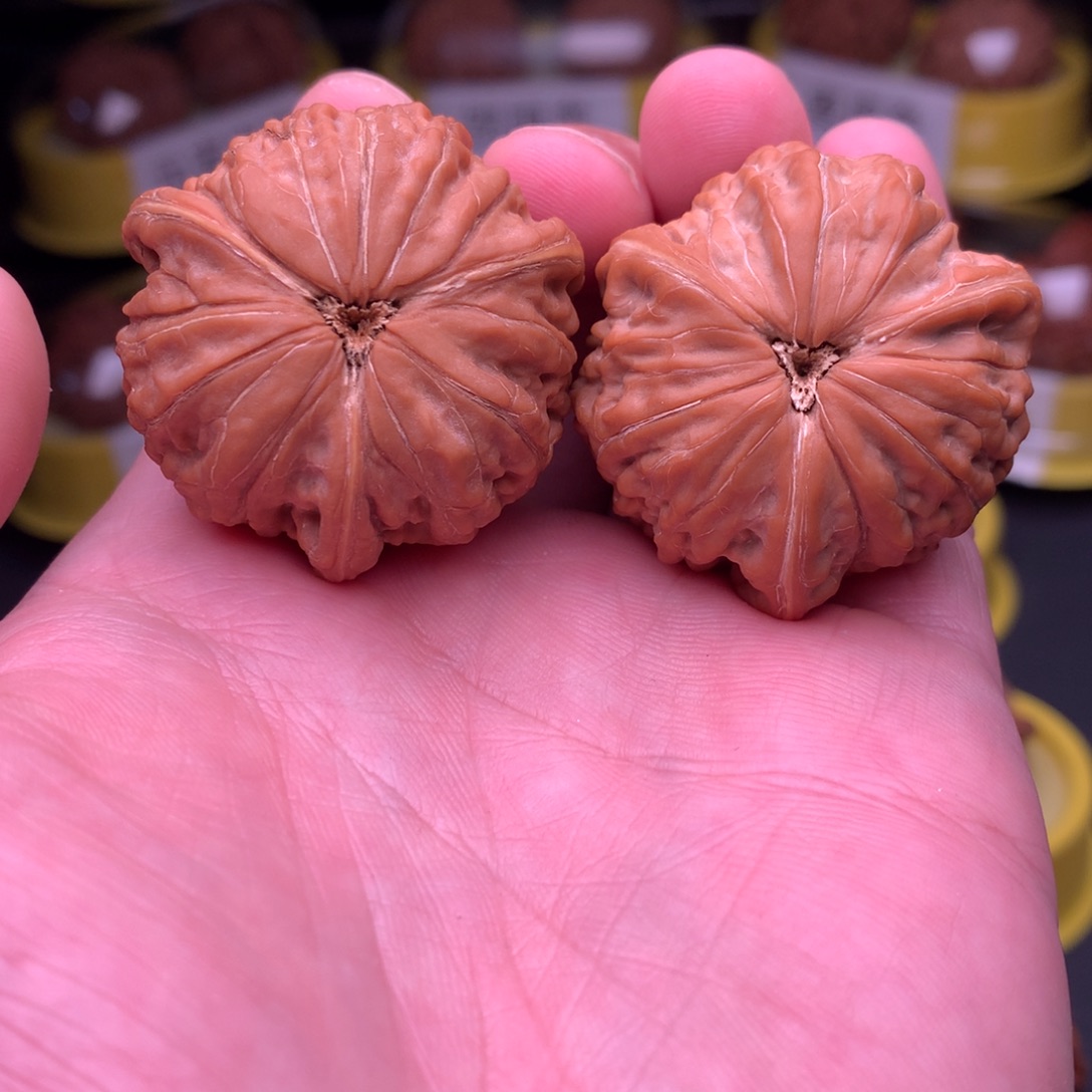 吊坠文玩核桃铁锤奔