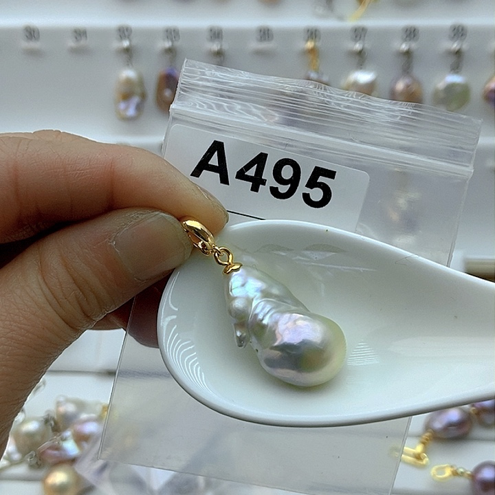 淡水珍珠颈饰未镶嵌