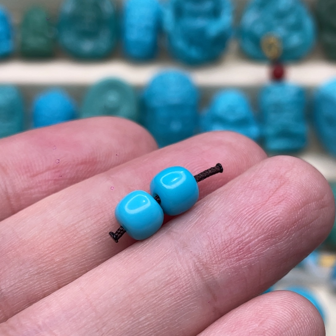 绿松石未镶嵌颈饰6