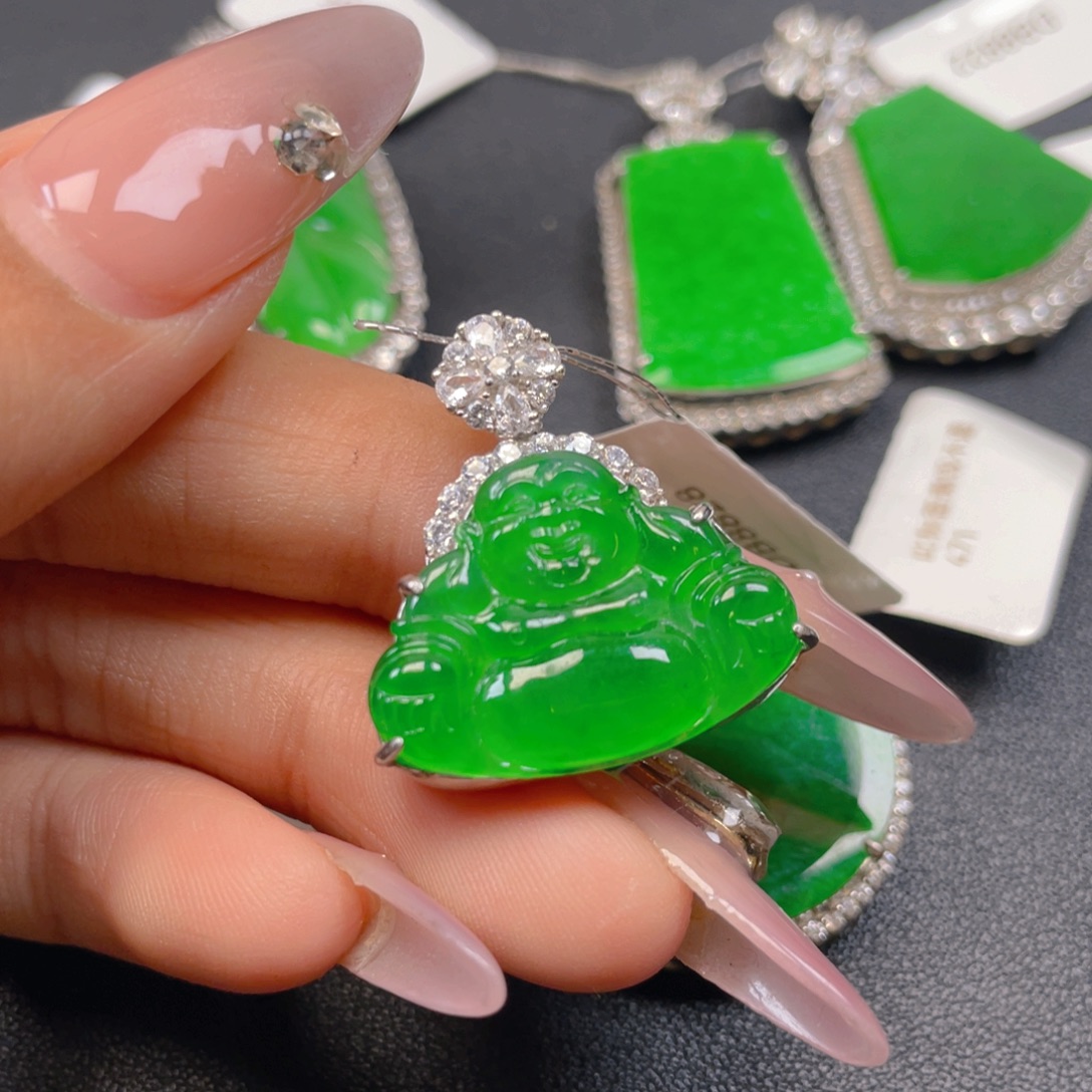 翡翠银S925镶嵌颈饰