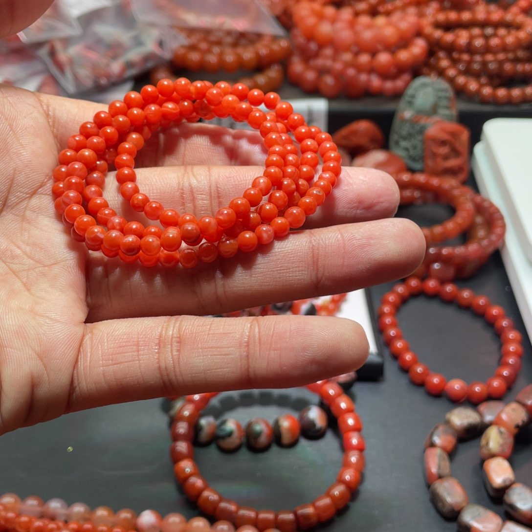 南红玛瑙手链未镶嵌